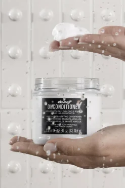 Après-shampoing brillance à l’huile de Roucou OI Après-Shampoing