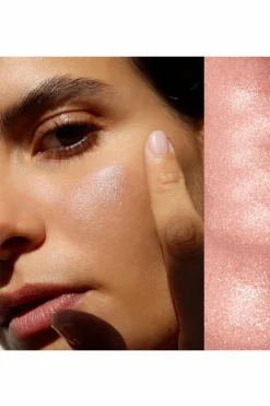 Hot Blush highlighter Enlumineur & Highlighter