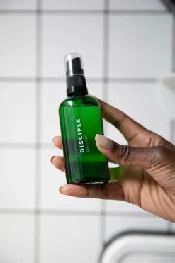 Hot Brume hydratante visage Juicy Mist Eau Florale