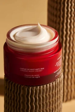 New Crème de nuit anti-âge au raisin et extrait de vigne Soin De Nuit|Soin De Nuit