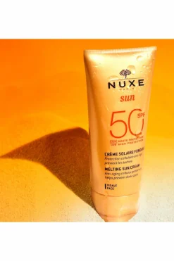 Hot Crème fondante visage haute protection SPF50 Sun Protection Solaire