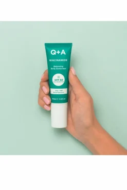 Outlet Crème solaire visage équilibrante à la niacinamide SPF50 Protection Solaire
