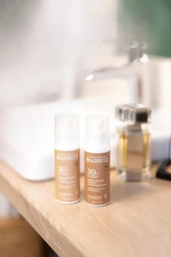 Sale Crème solaire visage teintée SPF30 Protection Solaire|Crème Teintée