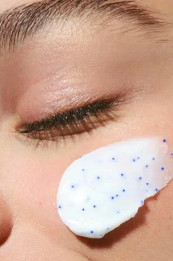 Online Doux nettoyant moussant apaisant pour peaux mixtes à grasses Nettoyant Visage