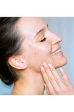 Outlet Eau rénovatrice désincrustante lissante Sebiaclear Micro-Peel Lotion Tonique