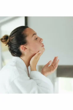 Hot Fluide hydratant visage peaux normales à mixtes HYDRA-PROTECT+ Soin De Jour