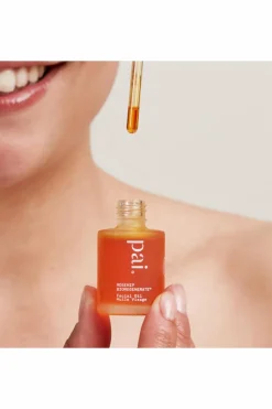 Hot Huile visage universelle Rosehip BioRegenerate Sérum & Huile
