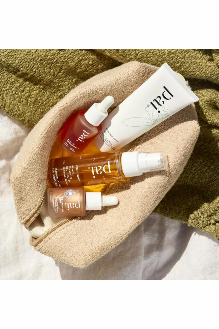 Hot Huile visage universelle Rosehip BioRegenerate Sérum & Huile