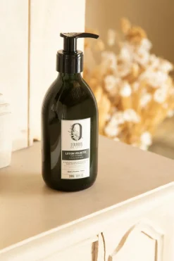 Lotion veloutée pour les mains Mains