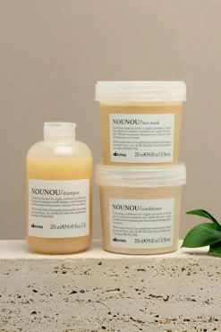 Sale Masque nourrissant pour cheveux décolorés ou lissés Nounou Masque & Soin