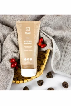 Sale Shampoing hydratation & brillance ayurvédique Shikakai Shine Shampoing